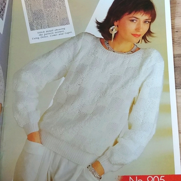 2 Texture Tones By Wendy Vintage Knitting Magazines - Picture 7 of 8